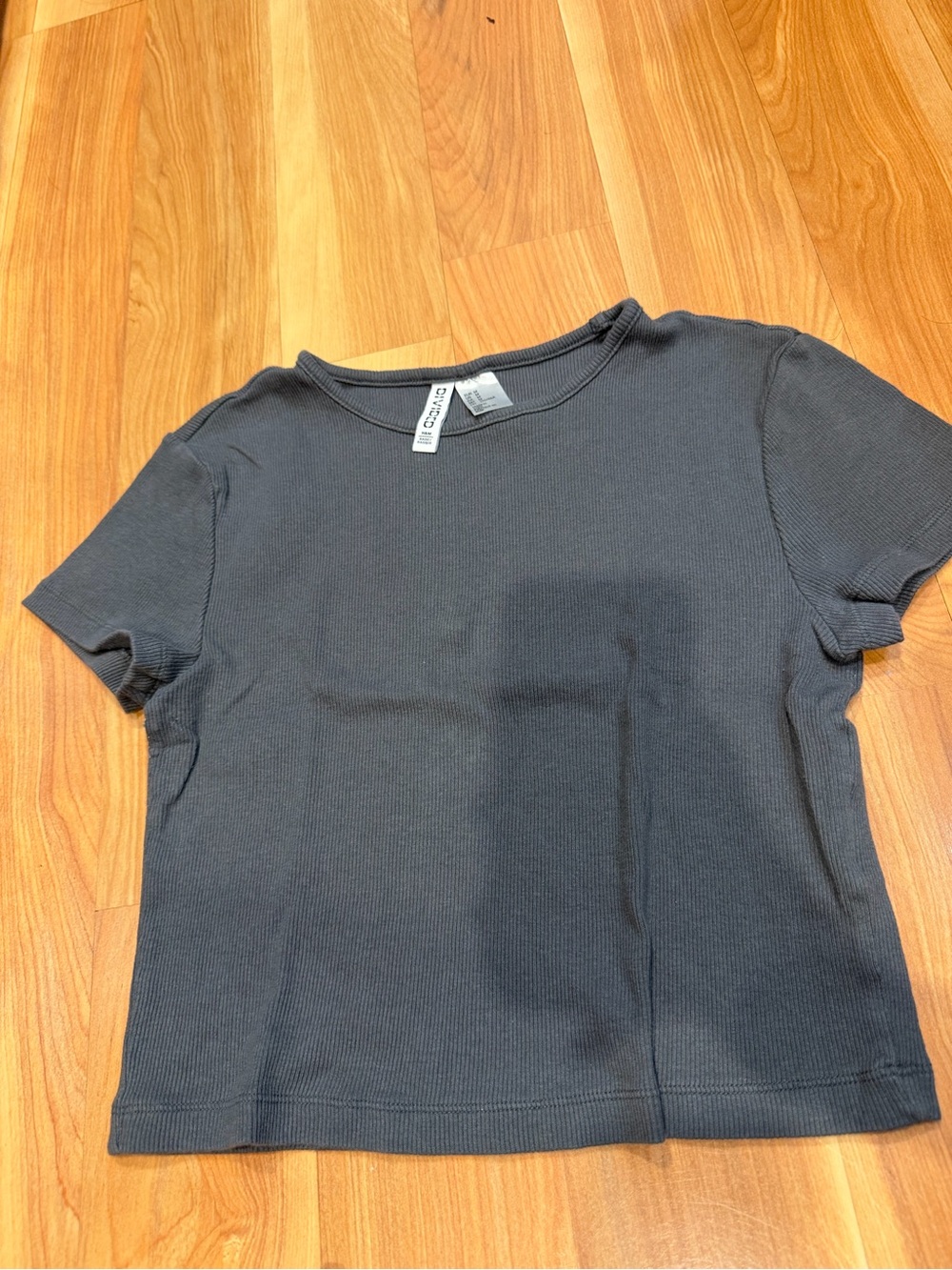 H&M Short Sleeve Ribbed Tee - Dark Gray